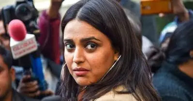 ഇതിലെന്താണ് ഇത്ര ആശ്ചര്യപ്പെടാന്‍; ഫ്രാന്‍സ് ഭീകരാക്രമണത്തെ വിമര്‍ശിച്ചതില്‍ അത്ഭുതപ്പെട്ടയാളോട് മറുപടിയുമായി സ്വര ഭാസ്‌കര്‍