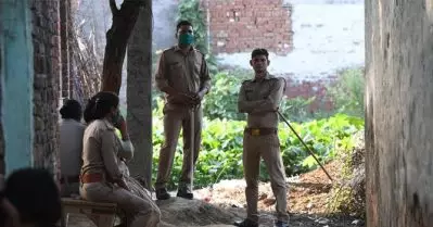 ഹാത്രാസ് കുടുംബത്തെ തടഞ്ഞുവെച്ചിരിക്കുകയാണെന്ന ഹരജി തള്ളി അലഹബാദ് ഹൈക്കോടതി