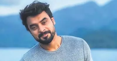 ചിത്രീകരണത്തിനിടെ നടന്‍ ടൊവിനോ തോമസിന് പരിക്ക്; തീവ്രപരിചരണ വിഭാഗത്തില്‍ ചികിത്സയില്‍
