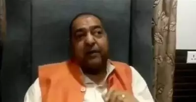 ‘ചോളപ്പാടത്തും ഓവുചാലിലുമൊക്കെയാണ് ഈ സ്ത്രീകളുടെ മൃതദേഹങ്ങള്‍ കാണുന്നത്’; ഹാത്രാസ് പെണ്‍കുട്ടിയെ അധിക്ഷേപിച്ച് ബി.ജെ.പി നേതാവ്