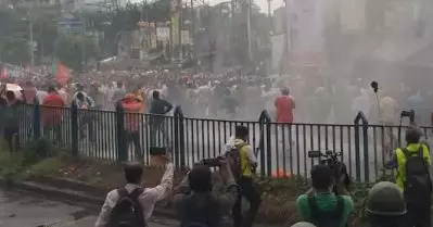 ‘വെടിമരുന്നും ആയുധങ്ങളുമായി ബി.ജെ.പി പ്രവര്‍ത്തകര്‍’; നിയമം ലംഘിച്ചെത്തിയത് ആയിരം പേര്‍; ബംഗാളിലെ റാലിക്കെതിരെ തൃണമൂല്‍ കോണ്‍ഗ്രസ്