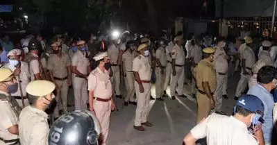ഹാത്രാസ് പെണ്‍കുട്ടിയുടെ സി.സി.ടി.വി ദൃശ്യങ്ങള്‍ നഷ്ടമായെന്ന് ആശുപത്രി; ഏഴുദിവസത്തില്‍ കൂടുതല്‍ സൂക്ഷിച്ച് വെക്കാറില്ലെന്ന് വിശദീകരണം