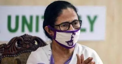 ഞങ്ങള്‍ അധികാരത്തിലെത്തിയാല്‍ ഈ പൊലീസിനെ കൊണ്ട് ചെരുപ്പു നക്കിപ്പിക്കും; മമത സര്‍ക്കാരിനെതിരെ ബി.ജെ.പി നേതാവ്