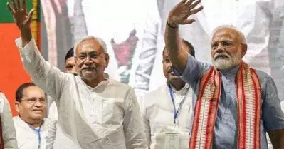 ‘നാല്‍പ്പത് സീറ്റുംകൊണ്ട് മുഖ്യമന്ത്രിയാകാന്‍ പോകുന്നു’; വഴിമുട്ടിയ നിതീഷ് ബി.ജെ.പിയുടെ തിരക്കഥയ്ക്കനുസരിച്ച് പ്രവര്‍ത്തിക്കുകയാണെന്ന് ആര്‍.ജെ.ഡി