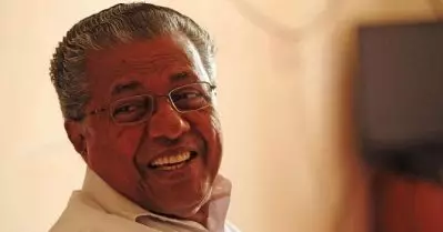 100 ദിവസം കൊണ്ട് അരലക്ഷം തൊഴിലവസരങ്ങള്‍ സൃഷ്ടിക്കുമെന്ന് മുഖ്യമന്ത്രി; അതിജീവിക്കാന്‍ കേരളം