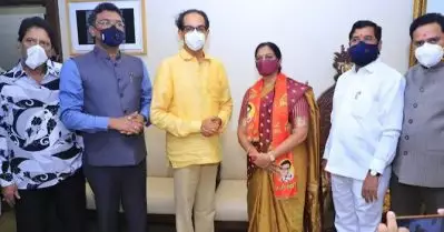 ബി.ജെ.പി മുന്‍ നേതാവ് ശിവസേനയിലേക്ക്; ഗീതാ ജയിന്‍ എം.എല്‍.എയുടെ പാര്‍ട്ടിമാറ്റത്തില്‍ ബി.ജെ.പിയ്ക്ക് തിരിച്ചടി