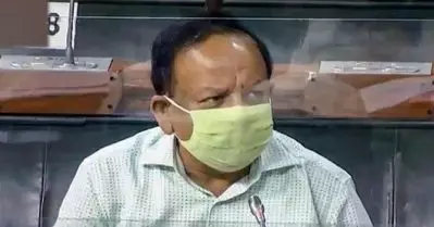 ‘വാക്‌സിന്‍ ആദ്യം ആര്‍ക്ക് വേണമെന്നറിയണം’; സംസ്ഥാനങ്ങളോട് കൊവിഡ് പ്രഥമപരിഗണനാ ലിസ്റ്റ് സമര്‍പ്പിക്കാന്‍ ആവശ്യപ്പെട്ട് കേന്ദ്രം