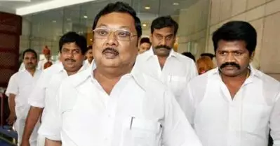 ‘പാര്‍ട്ടി തുടങ്ങിയാല്‍ ഞാന്‍ തന്നെ അറിയിക്കും’; പുതിയ രാഷ്ട്രീയ പാര്‍ട്ടി തുടങ്ങുന്നെന്ന ആരോപണങ്ങളെ തള്ളി എം. കെ അഴഗിരി