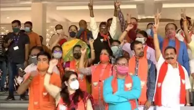 വരാനിരിക്കുന്ന തെരഞ്ഞെടുപ്പിന് മുന്‍പുള്ള ട്രെയിലര്‍ മാത്രമാണ് ഇപ്പോള്‍ കണ്ടത്; ലീഡിന് പിന്നാലെ അവകാശവാദവുമായി ഗുജറാത്ത് ബി.ജെ.പി