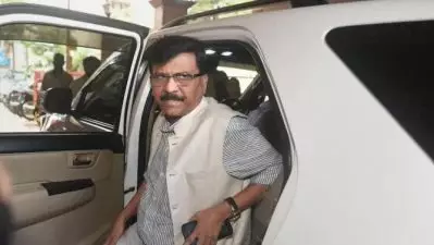 കറാച്ചി ബേക്കറിയ്ക്ക് പാകിസ്താനുമായി ബന്ധമില്ല, പേര് മാറ്റണമെന്ന തീരുമാനം ഔദ്യോഗികമല്ല; സഞ്ജയ് റാവത്ത്