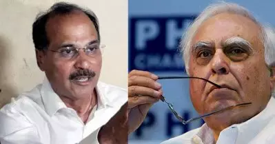 ഒന്നുകില്‍ മറ്റ് പാര്‍ട്ടിയില്‍ ചേരൂ, അല്ലെങ്കില്‍ പുതിയ പാര്‍ട്ടി രൂപീകരിക്കൂ; കപില്‍ സിബലിനെതിരെ ഒളിയമ്പുമായി അധിര്‍ രഞ്ജന്‍ ചൗധരി