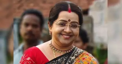 തദ്ദേശ തെരഞ്ഞെടുപ്പില്‍ സ്ഥാനാര്‍ത്ഥിയെന്ന് പ്രചരണം; മറുപടിയുമായി മല്ലികാ സുകുമാരന്‍