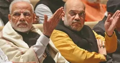 ‘കുറച്ച് ഡെമോക്രാറ്റുകളെ വാങ്ങി ട്രംപിന്റെ സര്‍ക്കാറങ്ങ് ഉണ്ടാക്കാന്നേ മോദിക്ക് അമിത് ഷായുടെ ഉപദേശം!’ അമേരിക്ക ഇന്ത്യയിലാണെങ്കില്‍ ഇങ്ങനെയാവുമായിരുന്നെന്ന് പ്രശാന്ത് ഭൂഷണ്‍