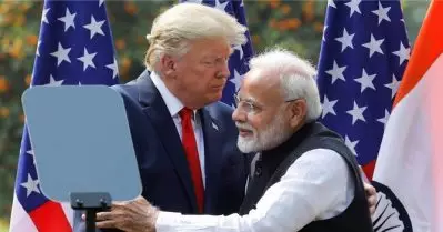റഷ്യയില്‍ നിന്ന് എണ്ണയും ആയുധവും വാങ്ങുന്നു; ഇന്ത്യക്ക് 25% താരിഫ് ചുമത്തി ട്രംപ്