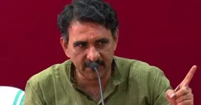 എന്നെ കോര്‍പ്പറേഷനുള്ളില്‍ കയറാന്‍ അനുവദിക്കാത്തവര്‍ ഇനി വഴിനടക്കാമെന്ന് വിചാരിക്കേണ്ട: ഭീഷണിയുമായി ഗോപാലകൃഷ്ണന്‍