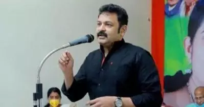 ‘ഡമ്മി കര്‍ഷകരുടെ വ്യാജസമരവും മൂന്നാംകിട സെലിബ്രിറ്റികള്‍ക്ക് കാശുകൊടുത്തെഴുതിച്ച് ട്വീറ്റും’; കര്‍ഷകര്‍ക്കെതിരെ നടന്‍ കൃഷ്ണകുമാര്‍