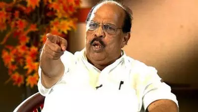 സ്ഥാനമോഹികളെ പാര്‍ട്ടിയ്ക്ക് വേണ്ട; മൂന്ന് മുന്നണികളും ഒപ്പമെത്തിയ മാവേലിക്കരയില്‍ കാലുവാരിയായ വിമതനെ ചെയര്‍മാനാക്കില്ലെന്ന് ജി. സുധാകരന്‍