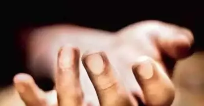 അമ്മയും മൂന്ന് കുഞ്ഞുങ്ങളും മരിച്ച നിലയില്‍
