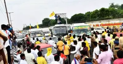 വണ്ണിയാര്‍ സമുദായത്തിന് സര്‍ക്കാര്‍ ജോലികളില്‍ 20 ശതമാനം സംവരണം വേണം; തമിഴ്‌നാട് സര്‍ക്കാരിനെതിരെ സമരം ശക്തമാക്കി സഖ്യകക്ഷിയായ പി.എം.കെ
