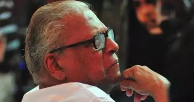 V. S. Achuthanandan; വി.എസിന്റെ പൊതുദര്‍ശനം ഇന്ന് എ.കെ.ജി സെന്ററില്‍