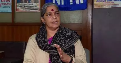 സര്‍ക്കാര്‍ നയത്തിനെതിരായി പൊലീസ് ഇടപെടല്‍; ആര്‍.എസ്.എസ് ഗ്യാങ് പ്രവര്‍ത്തിക്കുന്നെന്നും സംശയം; രൂക്ഷ വിമര്‍ശനവുമായി ആനി രാജ