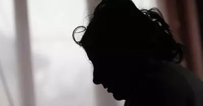 പെണ്‍കുട്ടിയുടെ നഗ്ന വീഡിയോയുടെ പേരില്‍ ബ്ലാക്ക് മെയിലിങ്; പൊലീസിനും വിദ്യാര്‍ഥികള്‍ക്കും സൈബര്‍ സുരക്ഷാ ക്ലാസെടുക്കുന്ന യുവാവ് അറസ്റ്റില്‍