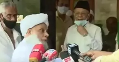 ‘സമസ്തയും ലീഗും ഒറ്റക്കെട്ട്; അഭിപ്രായഭിന്നത മാധ്യമസൃഷ്ടിയെന്നും ജിഫ്രി തങ്ങള്‍; പ്രതികരിക്കാതെ ആലിക്കുട്ടി മുസ്‌ലിയാര്‍