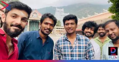 റിലീസിന് മുന്‍പ് അമ്പലങ്ങള്‍ സന്ദര്‍ശിച്ച് മാസ്റ്റര്‍ ടീം; ദൈവത്തിലല്ല സ്വന്തം കഴിവില്‍ വിശ്വസിക്കൂവെന്ന് സോഷ്യല്‍ മീഡിയ