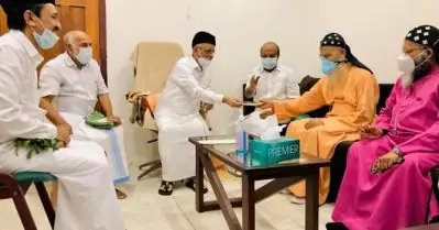 ഓര്‍ത്തഡോക്‌സ് സഭാ അധ്യക്ഷന്മാര്‍ പാണക്കാട്; ലീഗ് നേതൃത്വവുമായി കൂടിക്കാഴ്ച