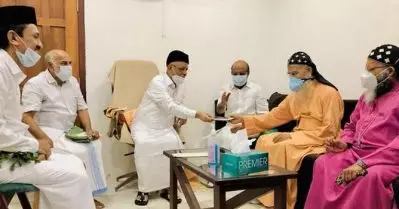ഇത് ക്രിസ്ത്യന്‍ മുസ്‌ലിം സമുദായങ്ങളെ തമ്മിലകറ്റാനുള്ള രാഷ്ട്രീയശ്രമങ്ങള്‍ക്ക് എതിരായ സന്ദേശം; പാണക്കാട് സന്ദര്‍ശനത്തിന് പിന്നാലെ ഓര്‍ത്തഡോക്‌സ് സഭ