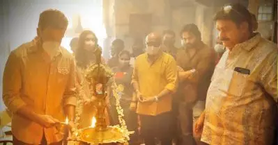 പൃഥ്വിയും ഉണ്ണിമുകുന്ദനും മംമ്തയും; അന്ധാദുന്റെ മലയാളം റീമേക്ക് ‘ഭ്രമം’ ആരംഭിച്ചു