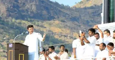 ‘തമിഴ് നിലനില്‍ക്കണമെങ്കില്‍ ഹിന്ദുത്വ വിജയിക്കണം; സ്റ്റാലിനെയും ഡി.എം.കെയേയും വര്‍ഗീയതയിലൂടെ കടന്നാക്രമിച്ച് യുവമോര്‍ച്ച നേതാവ്