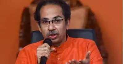 രാമക്ഷേത്രത്തിന് സംഭാവന പിരിച്ചു നടക്കാതെ പെട്രോളിന്റെ വില കുറയ്ക്കൂ; ഭഗവാന് സന്തോഷമാകും; കേന്ദ്രത്തിനെതിരെ ശിവസേന