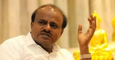 ഇതുതന്നെയല്ലേ നാസികളും ചെയ്തത്; രാമക്ഷേത്രത്തിന് പണം നല്‍കാത്ത വീടുകള്‍ മാര്‍ക്ക് ചെയ്യുന്ന ആര്‍.എസ്.എസ് നടപടിക്കെതിരെ കുമാരസാമി