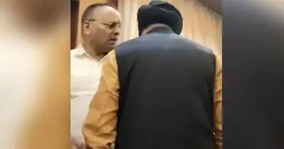 മര്യാദയ്ക്ക് പെരുമാറണം, അല്ലെങ്കില്‍ ശരിയാക്കിത്തരും; ബി.ജെ.പിയില്‍ തമ്മില്‍ത്തല്ലും വെല്ലുവിളിയും