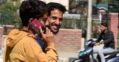 നീണ്ട 18 മാസങ്ങള്‍ക്ക് ശേഷം ജമ്മുകശ്മീരില്‍ 4ജി ഇന്റര്‍നെറ്റ് സേവനം പുനസ്ഥാപിച്ചു
