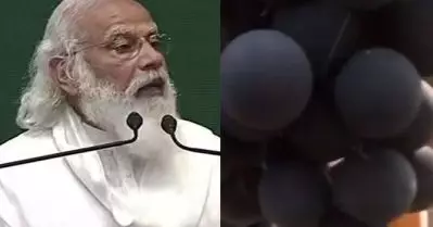 ഇന്ധന വില വര്‍ദ്ധനയ്‌ക്കെതിരെ കറുത്ത ബലൂണ്‍ ഉയര്‍ത്തി മോദിയുടെ വഴിയില്‍ പ്രതിഷേധവുമായി ഡി.വൈ.എഫ്.ഐ