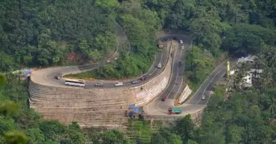 ‘പറന്ന് കാണാം വയനാട്’;ചുരത്തിനുമുകളിലൂടെ വയനാടിനെ അറിഞ്ഞ് ഒരു ഹെലികോപ്റ്റര്‍ യാത്ര