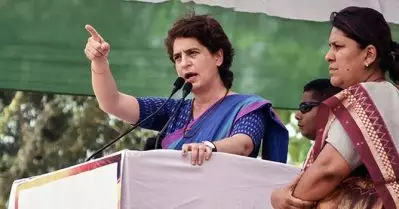 ‘കേന്ദ്രം തന്നെയാണ് യഥാര്‍ത്ഥ രാജ്യദ്രോഹികള്‍, കര്‍ഷകര്‍ ഈ മണ്ണില്‍ പണിയെടുക്കുന്നവര്‍’; കിസാന്‍ മഹാപഞ്ചായത്തില്‍ പ്രിയങ്ക ഗാന്ധി