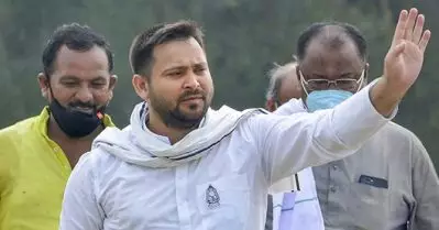 മാപ്പ് പറയുംവരെ നിയമസഭ ബഹിഷ്‌കരിക്കും; നിതീഷിനെ മുട്ടുമടക്കിപ്പിക്കാന്‍ എന്തിനും പോന്ന തേജസ്വി