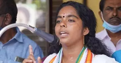 യൂത്ത് കോണ്‍ഗ്രസ് മാര്‍ച്ചില്‍ പങ്കെടുത്ത അരിത ബാബുവിന്റെ ആഭരണം മോഷണം പോയതായി പരാതി