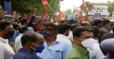 ചെങ്കൊടിയുടെ മാനം കാക്കാന്‍; കുറ്റ്യാടിയില്‍ ഔദ്യോഗിക പ്രഖ്യാപനത്തിന് ശേഷവും പരസ്യ പ്രതിഷേധം