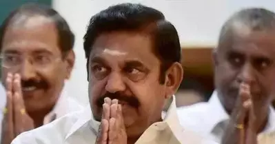നിങ്ങളെ ദൈവം ശിക്ഷിക്കും; രാജയുടെ അധിക്ഷേപ പരാമര്‍ശത്തില്‍ പ്രസംഗത്തിനിടെ വിതുമ്പി പളനിസ്വാമി