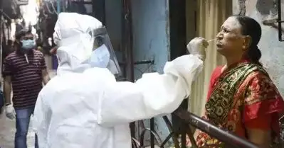 രാജ്യത്ത് കൊവിഡ് രണ്ടാം തരംഗത്തിന് സാധ്യതയെന്ന് എയിംസ് ഡയറക്ടര്‍; മുഖ്യമന്ത്രിമാരുടെ യോഗം വിളിച്ച് പ്രധാനമന്ത്രി