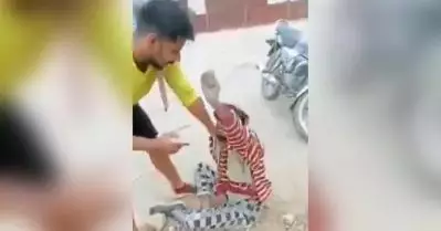 പാകിസ്താന്‍ മുര്‍ദാബാദ് വിളിക്കാന്‍ ആവശ്യപ്പെട്ട് മുസ്‌ലിം യുവാവിന് നേരെ ക്രൂരമര്‍ദ്ദനം; ദല്‍ഹി കലാപകേസ് പ്രതി അറസ്റ്റില്‍