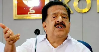 തെരഞ്ഞെടുപ്പ് പ്രഖ്യാപിക്കുന്നത് വരെ ഒന്നും മിണ്ടിയില്ല; കള്ളവോട്ട് ആരോപണത്തില്‍ ചെന്നിത്തലയ്‌ക്കെതിരെ തെരഞ്ഞെടുപ്പ് കമ്മീഷന്‍
