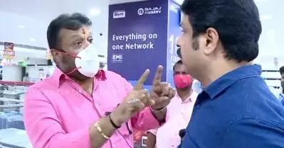 സുപ്രീം കോടതി പറഞ്ഞോ ശബരിമലയില്‍ പെണ്ണുങ്ങളെ കൊണ്ട് വന്ന് വലിച്ച് കേറ്റാന്‍; നികേഷിനോട് ക്ഷുഭിതനായി സുരേഷ് ഗോപി