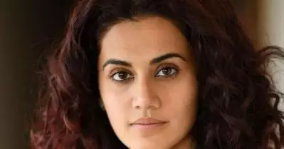 കരുത്തോടെ നിലകൊള്ളുക പോരാളി; തപ്‌സി ധീരയായ പെണ്‍കുട്ടിയെന്ന് സ്വര ഭാസ്‌ക്കര്‍