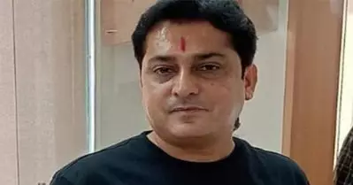 നിയമസഭയില്‍ ടീ ഷര്‍ട്ട് ധരിച്ചെത്തി; ഗുജറാത്തില്‍ കോണ്‍ഗ്രസ് എം.എല്‍.എയെ സഭയില്‍ നിന്ന് പുറത്താക്കി സ്പീക്കര്‍