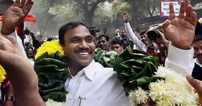 ഡി.എം.കെയുടെ സ്റ്റാര്‍ ക്യാംപെയ്‌നറെ 48 മണിക്കൂര്‍ പ്രചാരണത്തില്‍ നിന്ന് വിലക്കി തെരഞ്ഞെടുപ്പ് കമ്മീഷന്‍